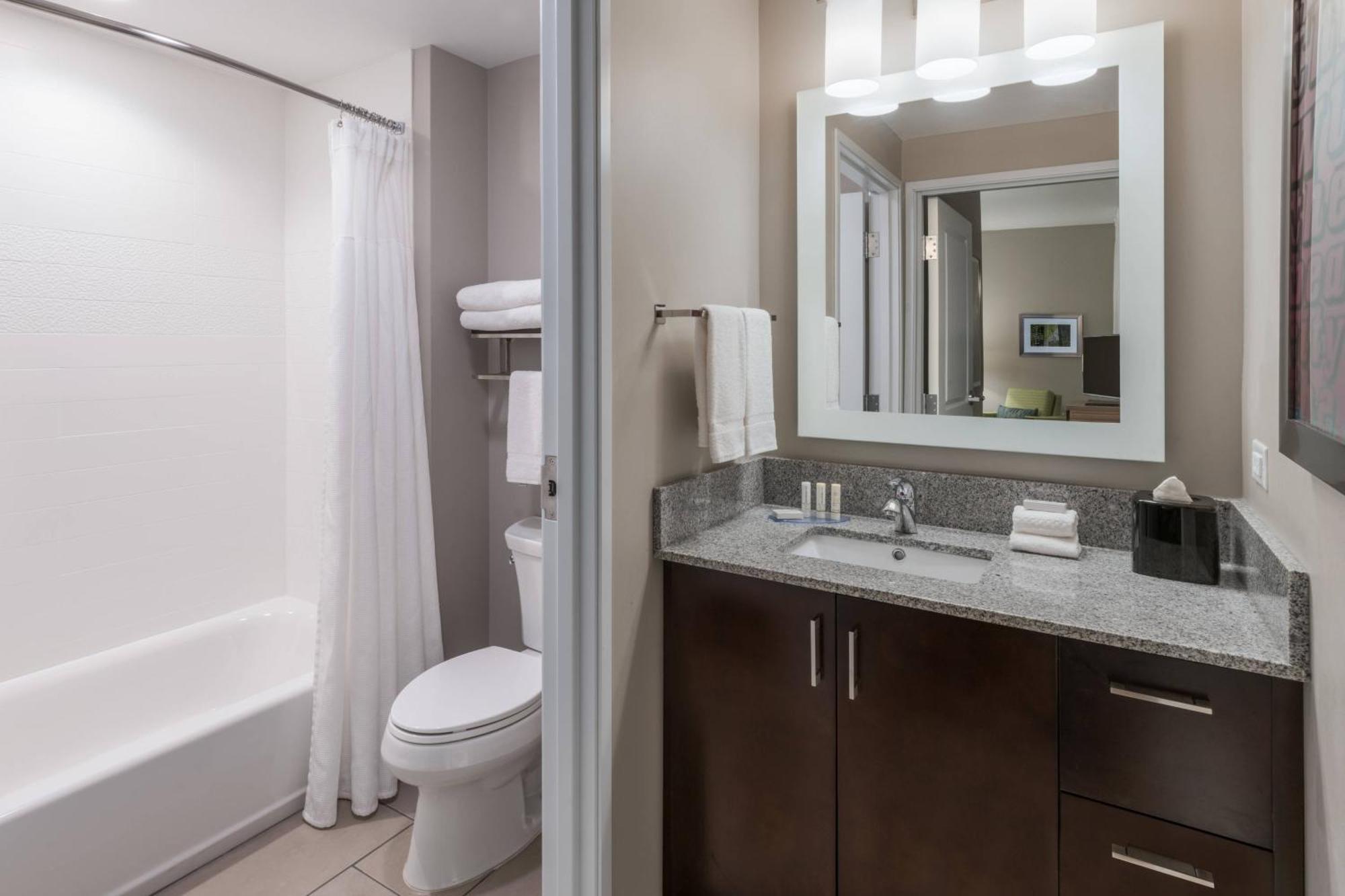 Towneplace Suites By Marriott Chicago Schaumburg Bagian luar foto
