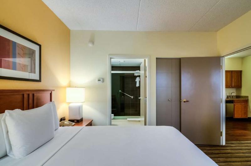 Towneplace Suites By Marriott Chicago Schaumburg Bagian luar foto