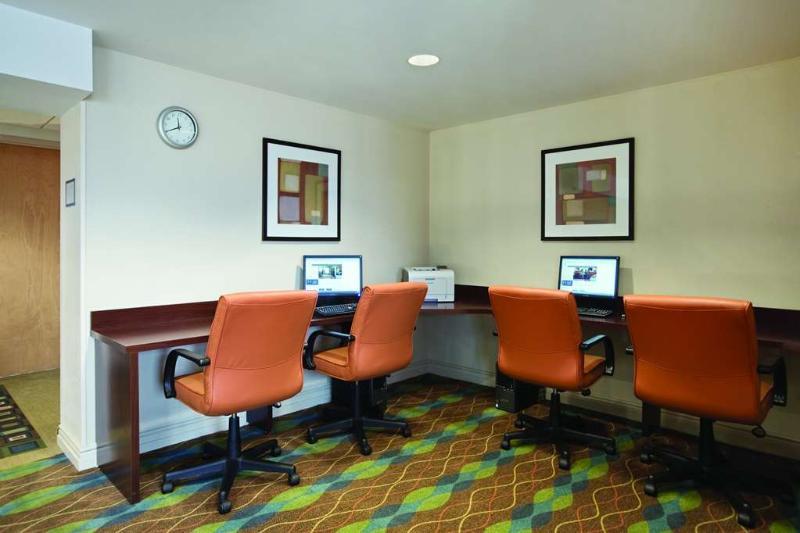 Towneplace Suites By Marriott Chicago Schaumburg Bagian luar foto